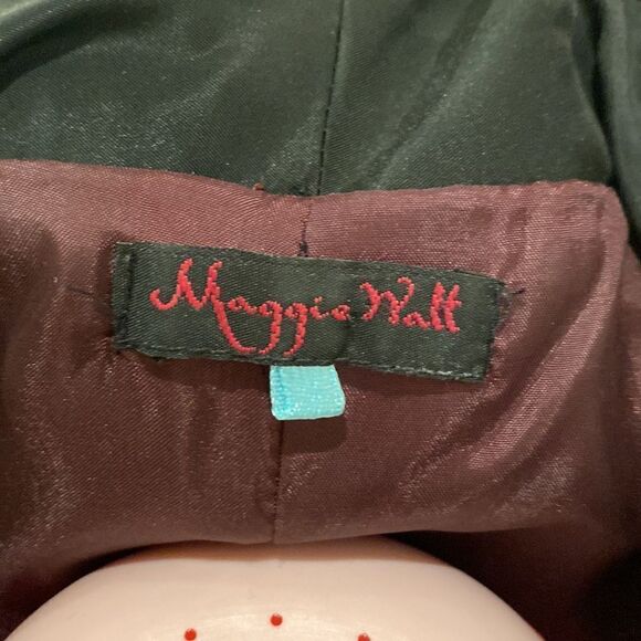 Mother of the bride dress/Evening Gown perfect for Weddings and New Years Gala - Picture 7 of 8